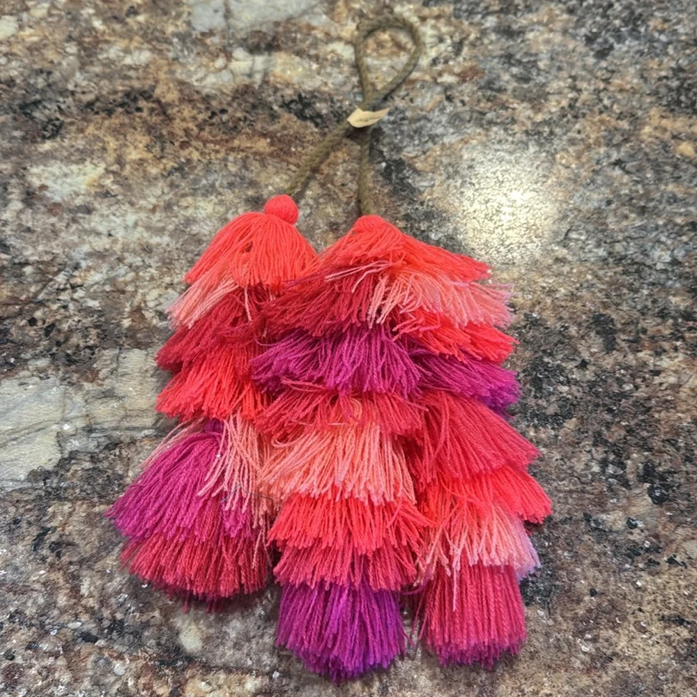 Natural Life Tassel Bag Charm Rear View Mirror Ornament - Picture 2 of 3